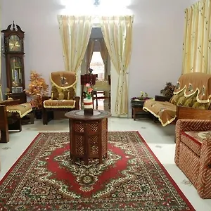 *** Hotel Coconut Creek Homestay India